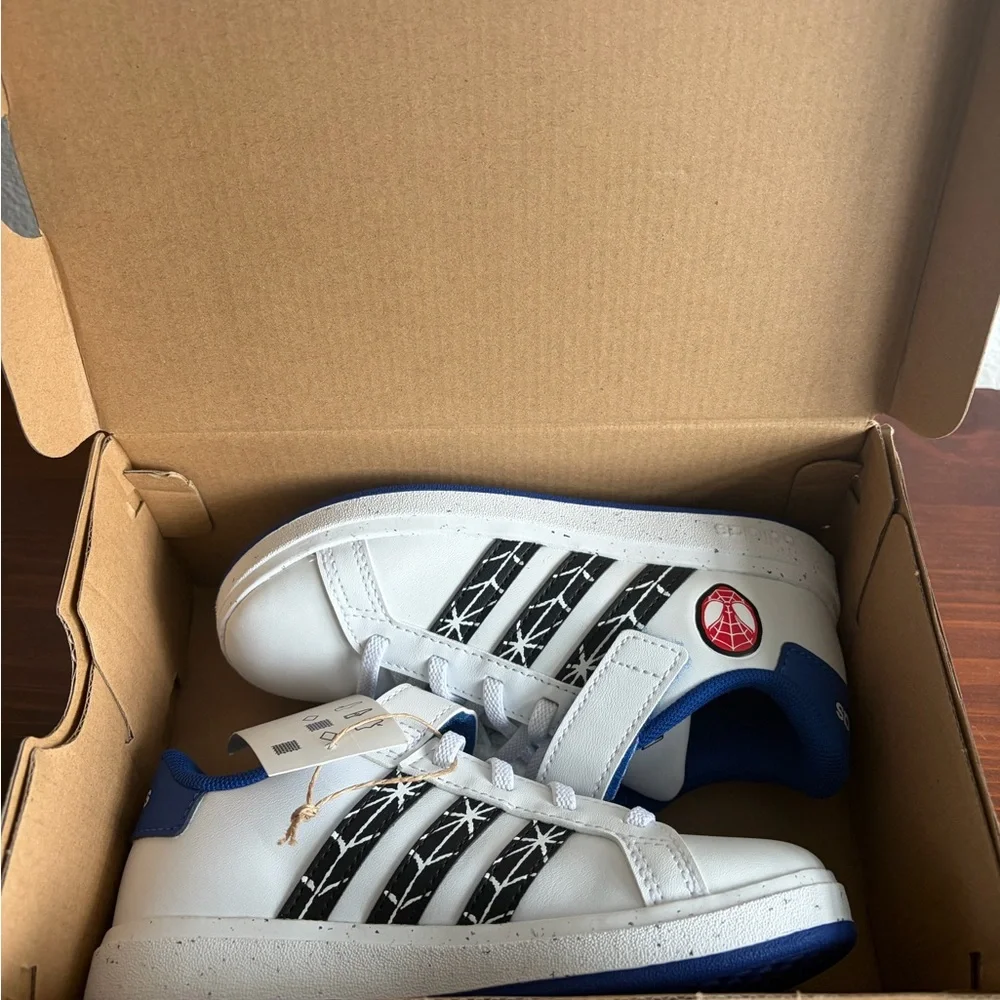 New adidas Kids White and Blue Spider-Man Sneakers - Picture 5 of 5